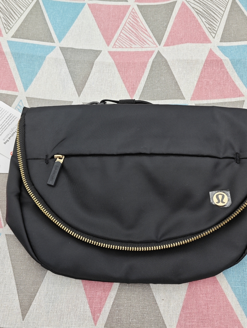 Lululemon gold All Night Festival Bag 5L